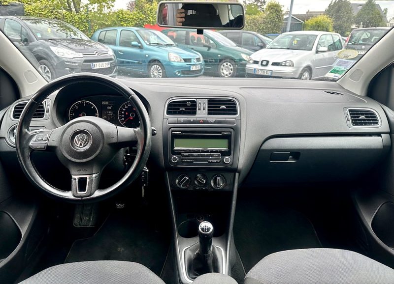 VOLKSWAGEN POLO V 2010