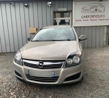 OPEL ASTRA H CLASSIC Berline bicorp  2010