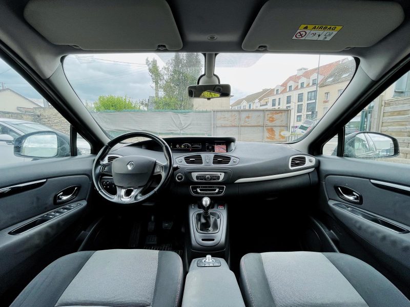RENAULT SCENIC III 2014