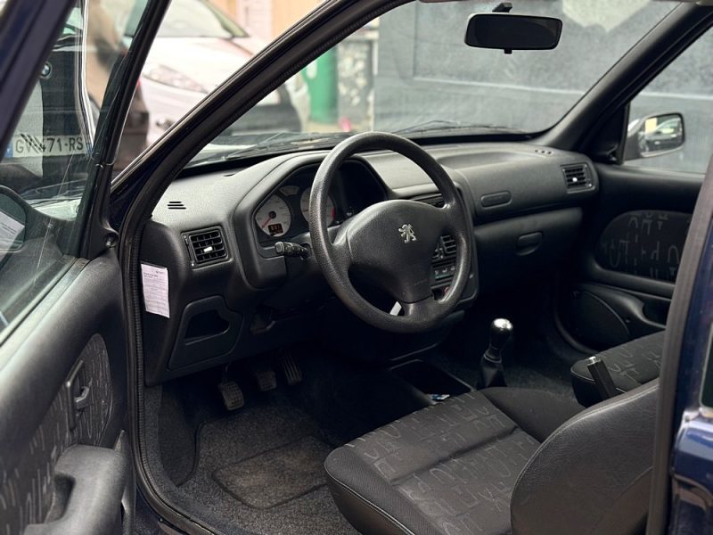 PEUGEOT 106 ESS 1.4 PAYEZ EN 4X