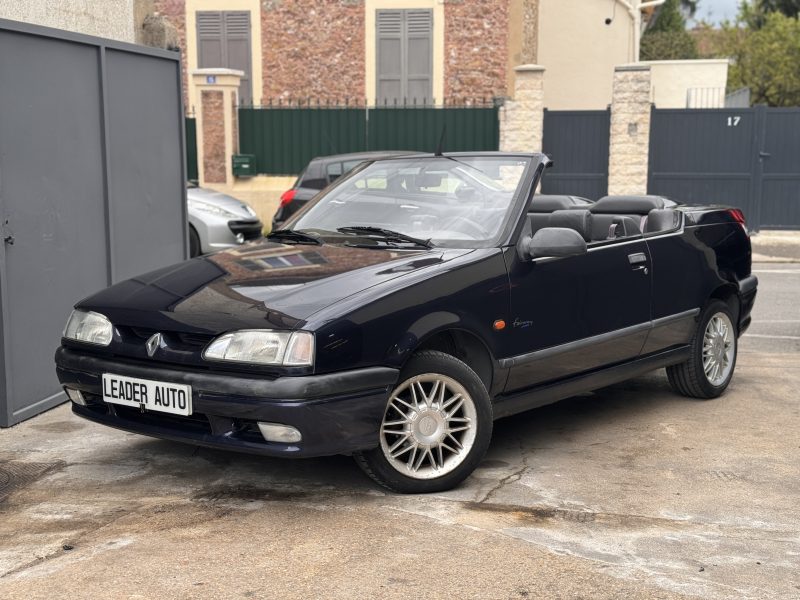 Renault 19 cabriolet 1.8 ESS payez en 4X