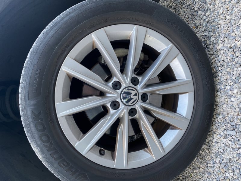 VOLKSWAGEN TIGUAN 2012