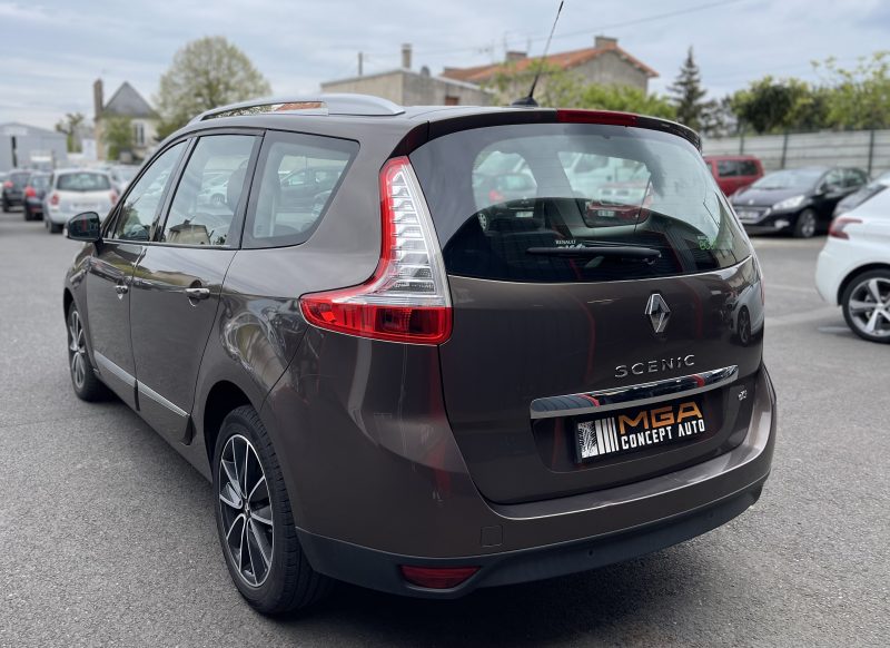 RENAULT SCENIC III 1.6 DCI 130 FAP 