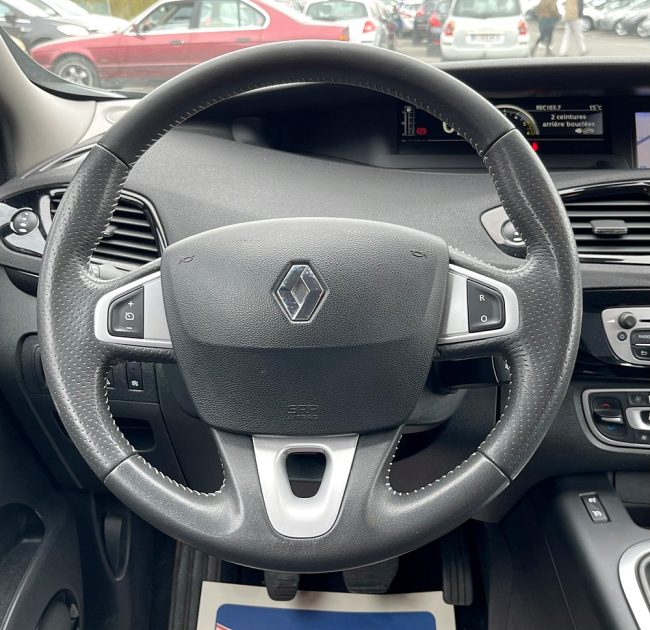 RENAULT SCENIC III 1.6 DCI 130 FAP 