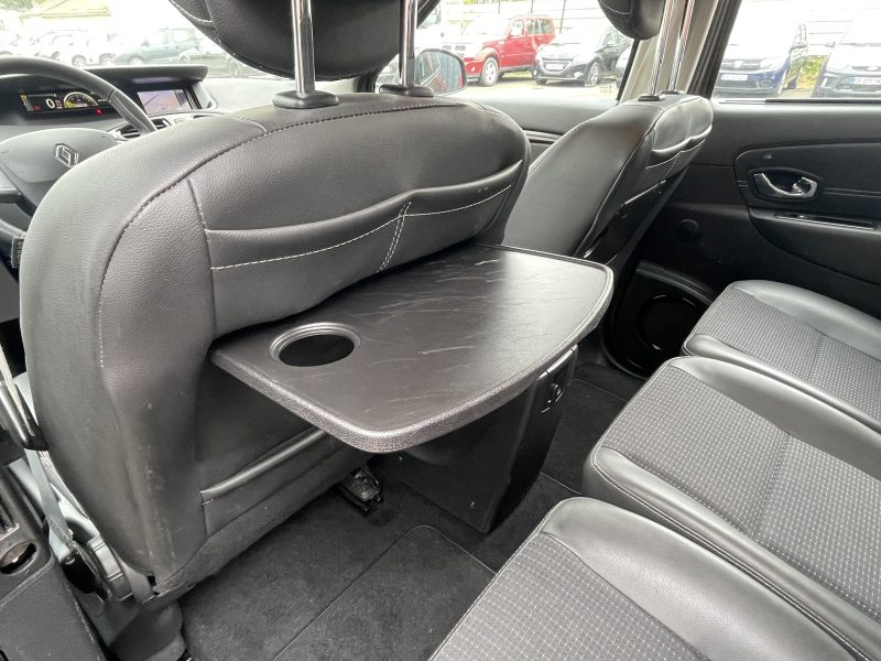 RENAULT SCENIC III 1.6 DCI 130 FAP 