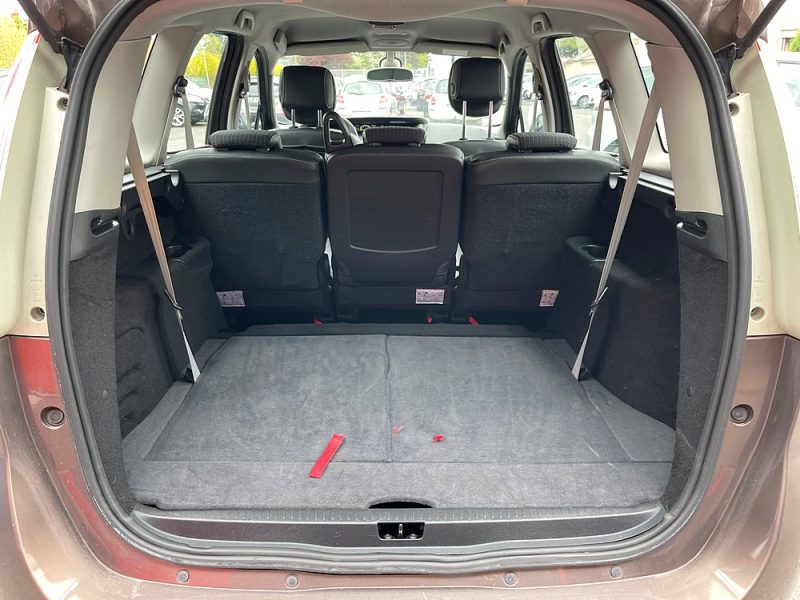 RENAULT SCENIC III 1.6 DCI 130 FAP 