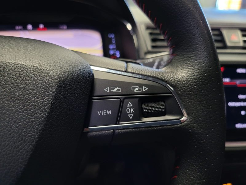 SEAT IBIZA 1.6 TDI 95cv FR / TOIT OUVRANT+VIRTUAL COCKPIT+CARPLAY+CAMÉRA DE REC