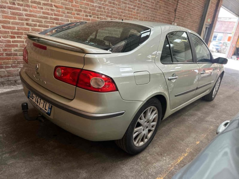 RENAULT LAGUNA II 1.9 DCi 120 CV
