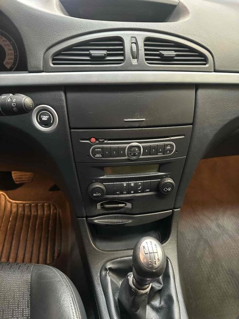 RENAULT LAGUNA II 1.9 DCi 120 CV