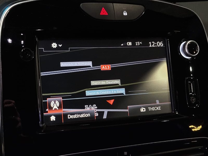 RENAULT CLIO IV 1.2 TCe 120cv Energy Intens BVM6 / CAMERA DE RECUL/GPS/BLUETOOTH/RADAR-AR