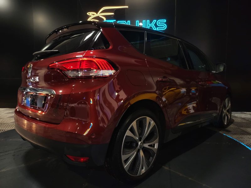 RENAULT SCENIC 1.6 dCi 130cv Energy Intens BVM6 / PARK ASSIST/CAMERA DE RECUL/RADAR-AV-AR
