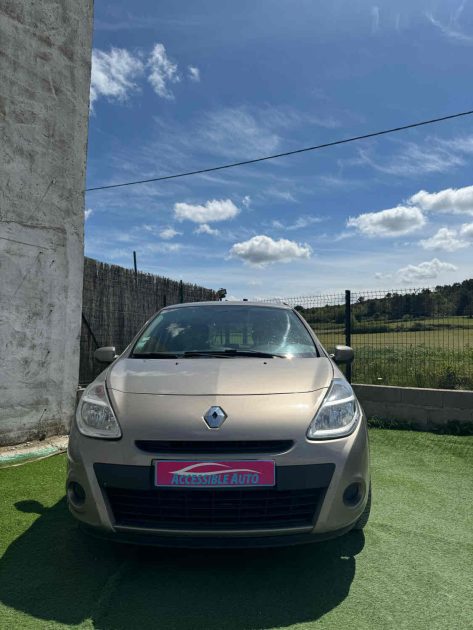 RENAULT CLIO III 2010