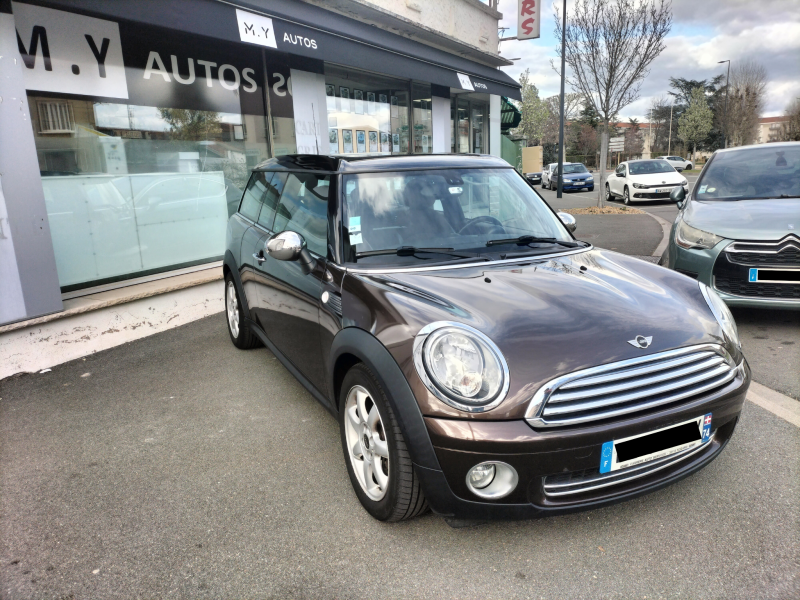 MINI CLUBMAN