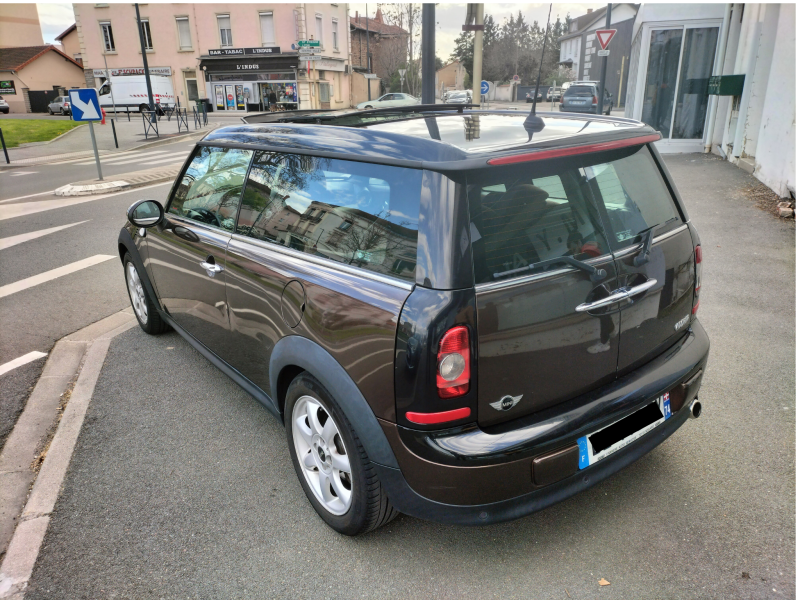 MINI CLUBMAN