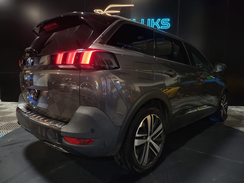 PEUGEOT 5008 2.0 BlueHDi 180cv GT EAT 7PL / APPLE CARPLAY/SIEGES CHAUFFANT-MASSANT/CAMERA DE RECUL