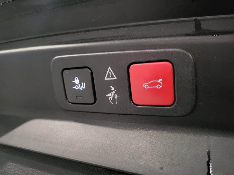 PEUGEOT 5008 2.0 BlueHDi 180cv GT EAT 7PL / APPLE CARPLAY/SIEGES CHAUFFANT-MASSANT/CAMERA DE RECUL