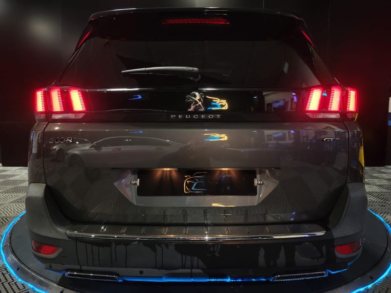 PEUGEOT 5008 2.0 BlueHDi 180cv GT EAT 7PL / APPLE CARPLAY/SIEGES CHAUFFANT-MASSANT/CAMERA DE RECUL