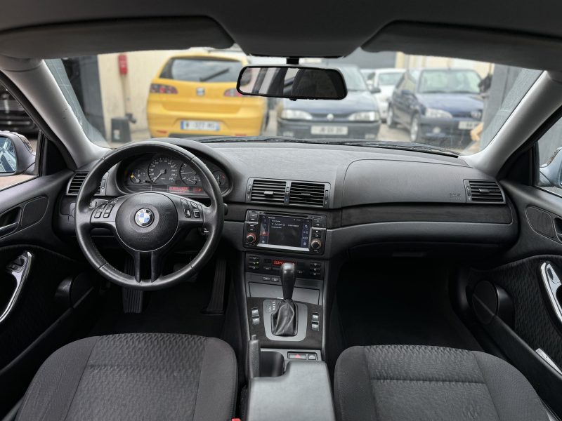 BMW E46 320 CI BOITE AUTOMATIQUE PAYEZ EN 4X