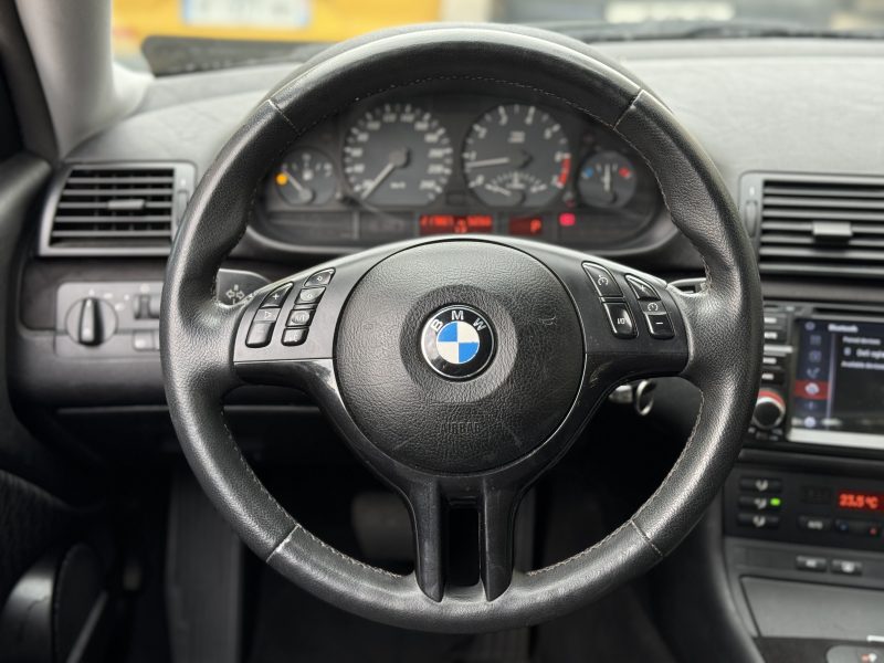 BMW E46 320 CI BOITE AUTOMATIQUE PAYEZ EN 4X