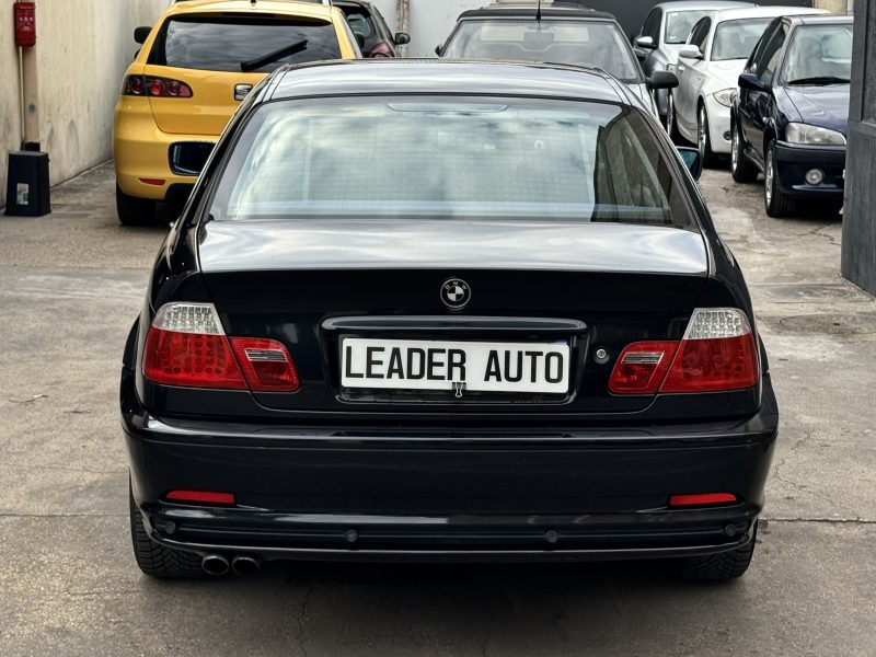 BMW E46 320 CI BOITE AUTOMATIQUE PAYEZ EN 4X