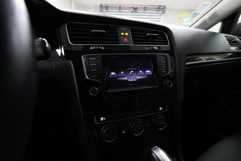 VOLKSWAGEN GOLF VII 2014