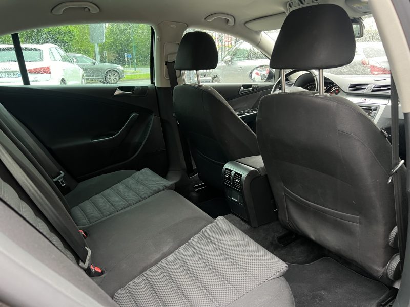 VOLKSWAGEN PASSAT B6 VI CONFORTLINE 2.0 TDI 110 Cv PREMIERE MAIN / 65 500 Kms - GARANTIE 1 AN