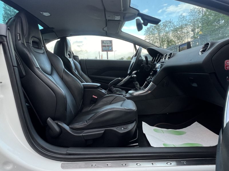 PEUGEOT 308 CC PHASE 2 FELINE 1.6 VTI 120 57 400 Kms GPS CUIR BLUETOOTH CRIT AIR 1 - GARANTIE 1 AN