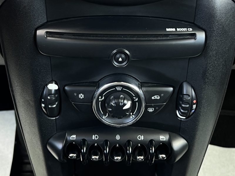MINI MINI II PHASE 2 ONE 1.4 75 Cv CLIMATISATION BLUETOOTH CRIT AIR 1 - Garantie 1 an