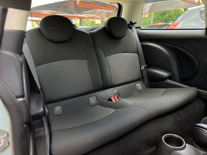 MINI MINI II PHASE 2 ONE 1.4 75 Cv CLIMATISATION BLUETOOTH CRIT AIR 1 - Garantie 1 an