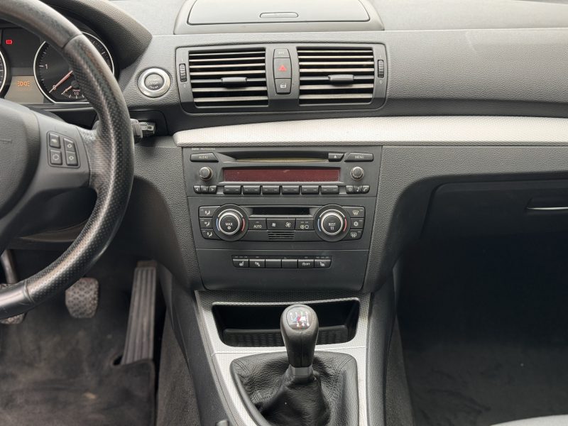 BMW SERIE 1 120D PAYEZ EN 4X