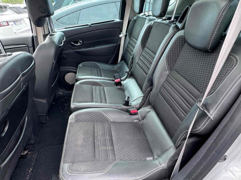 RENAULT SCENIC 20151.6 dCi 130cv BOSE 7 PLACES REPRISE POSSIBLE