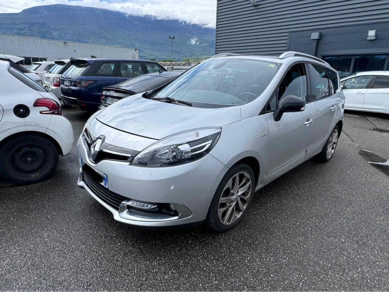 RENAULT SCENIC 20151.6 dCi 130cv BOSE 7 PLACES REPRISE POSSIBLE