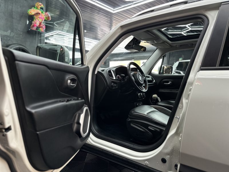 JEEP RENEGADE SUV 2015