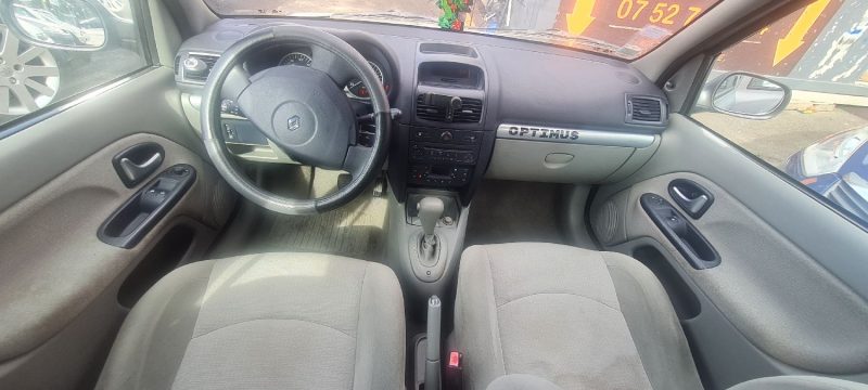 RENAULT CLIO 2003