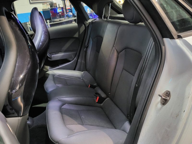 AUDI A1 SPORTBACK 2.0 TDI 143cv S-Line BVM6 / TOIT OUVRANT/GPS/BLUETOOTH/RADAR-AV-AR