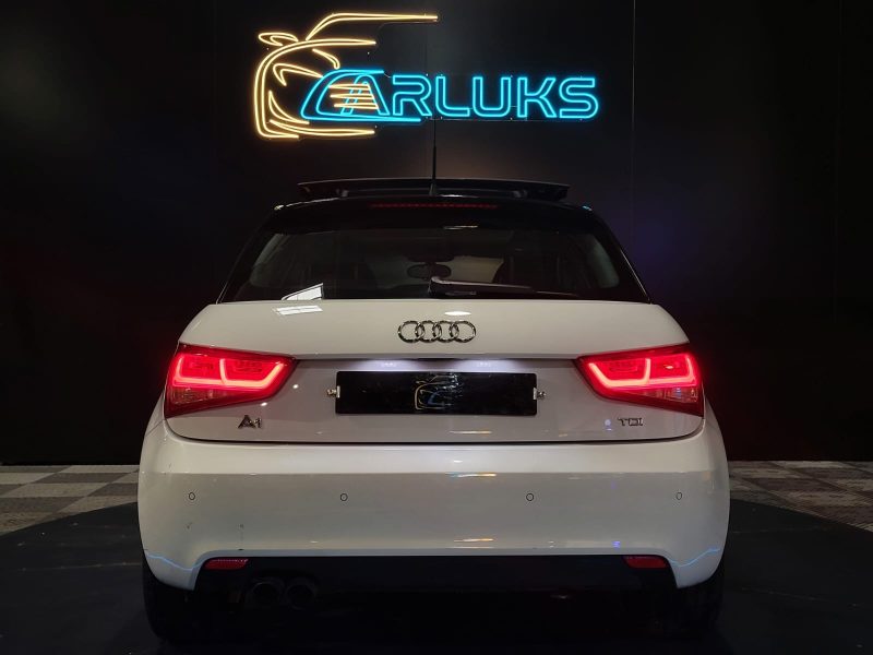 AUDI A1 SPORTBACK 2.0 TDI 143cv S-Line BVM6 / TOIT OUVRANT/GPS/BLUETOOTH/RADAR-AV-AR