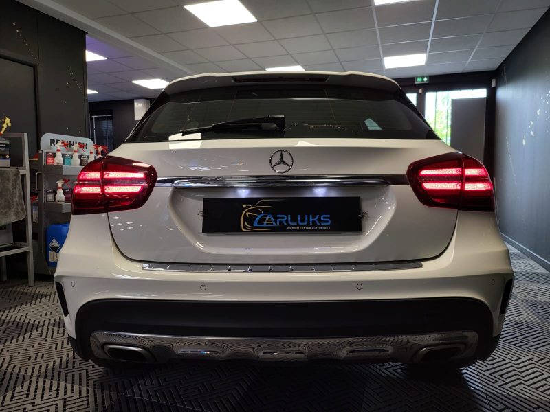 MERCEDES CLASSE GLA 180 122cv FASCINATION PACK AMG / TOIT OUVRANT+SIÈGES CHAUFFANTS+CAMÉRA DE RECUL+