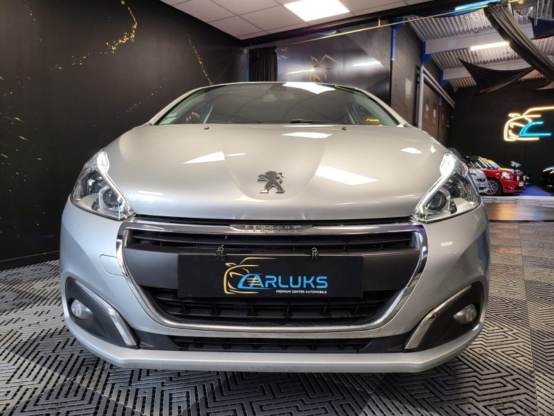 PEUGEOT 208 1.2 VTI BVM5 82CH STYLE / RADAR DE RECUL / ECRAN TACTILE / SUIVI ENTRETIEN COMPLET