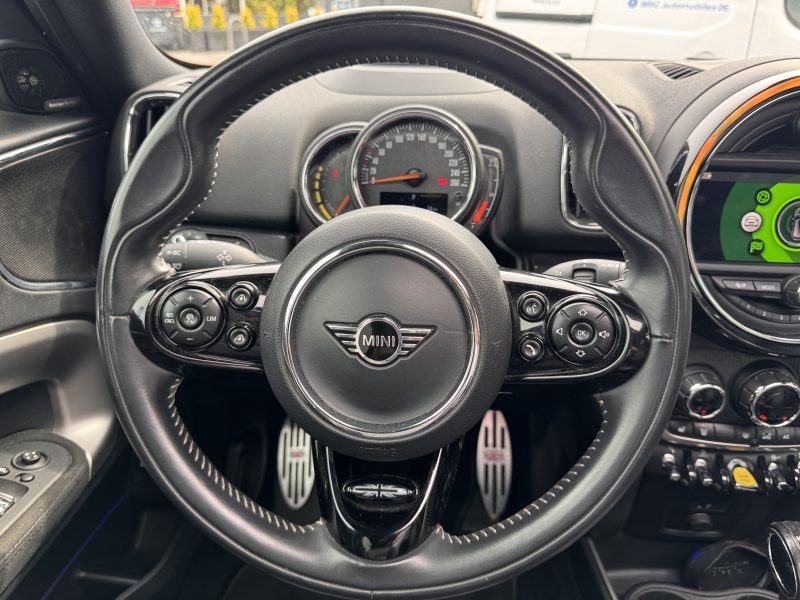 MINI MINI COUNTRYMAN 2019