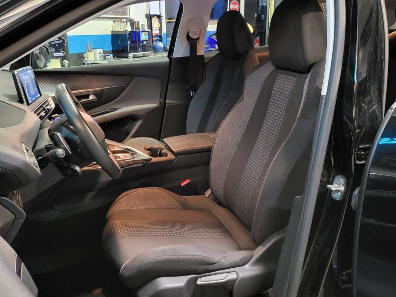 PEUGEOT 3008 II 1.5 BlueHDi 130cv Active Business EAT / APPLE CARPLAY/ANDROID AUTO/RADAR-AV-AR