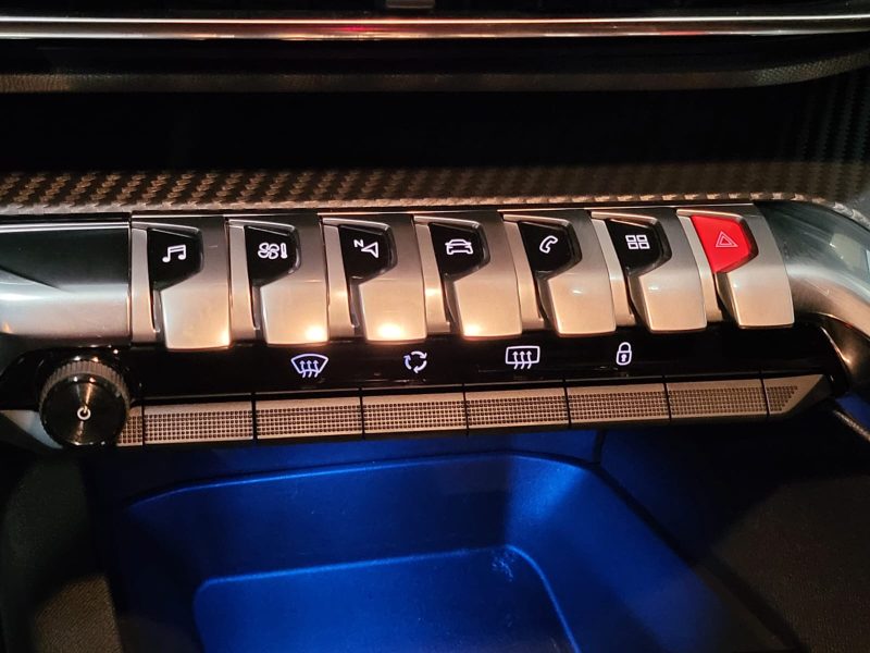 PEUGEOT 3008 II 1.5 BlueHDi 130cv Active Business EAT / APPLE CARPLAY/ANDROID AUTO/RADAR-AV-AR