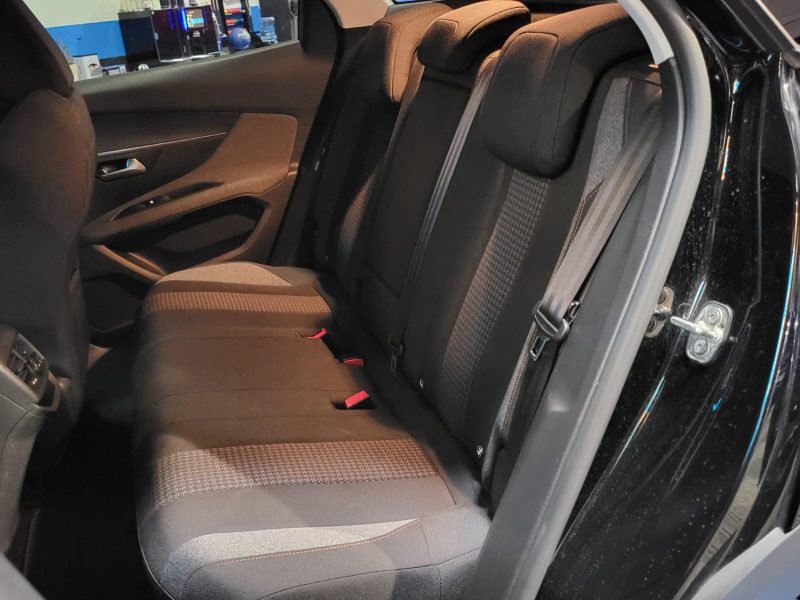 PEUGEOT 3008 II 1.5 BlueHDi 130cv Active Business EAT / APPLE CARPLAY/ANDROID AUTO/RADAR-AV-AR