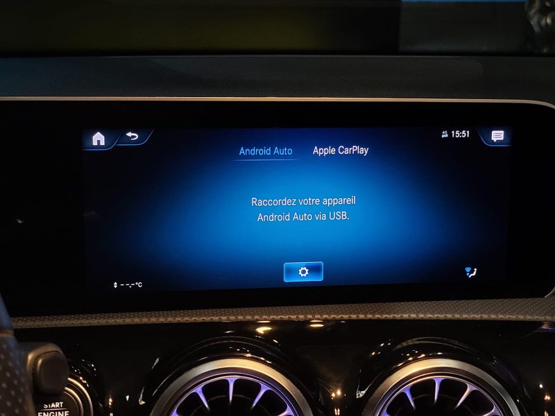 MERCEDES-BENZ CLASSE A 200 163cv AMG Line 7G-DCT