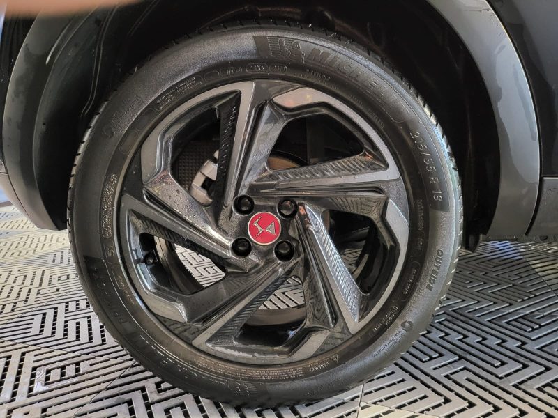 DS3 CROSSBACK 1.2 PureTech 130cv PERFORMANCE LINE / FOCAL / CARPLAY / VIRTUAL / TETE HAUTE / CAMERA