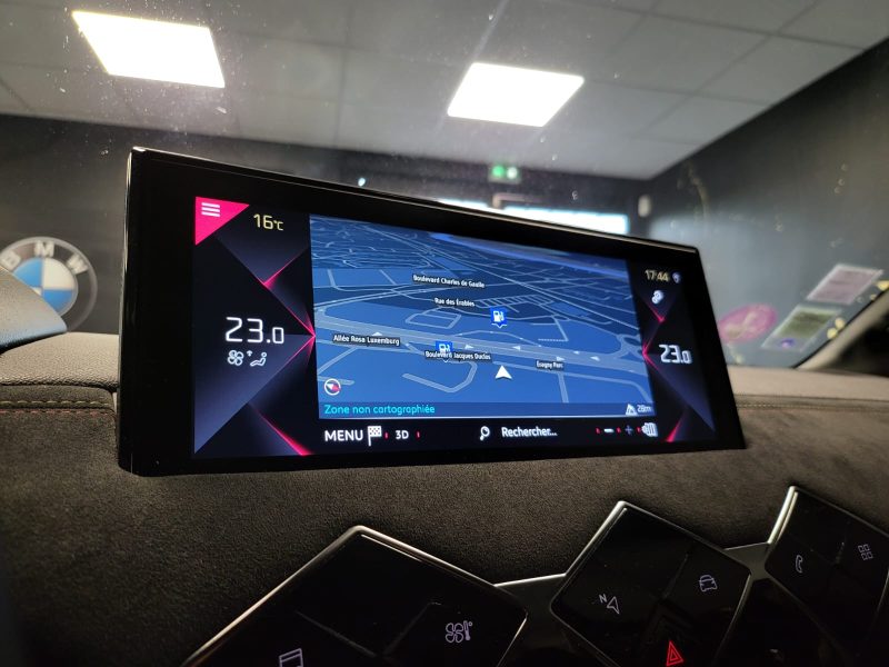DS3 CROSSBACK 1.2 PureTech 130cv PERFORMANCE LINE / FOCAL / CARPLAY / VIRTUAL / TETE HAUTE / CAMERA