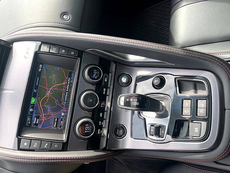 JAGUAR  F-TYPE  undefined