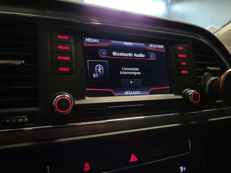 SEAT LEON 1.4 TSI 150cv ITECH / GPS+AIDE AU PARKING+SIEGE CUIR+TISSUS/