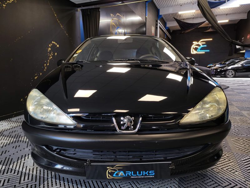PEUGEOT 206 3P 1.4i 75cv 1er MAIN / CLIMATISATION / SUIVI PEUGEOT