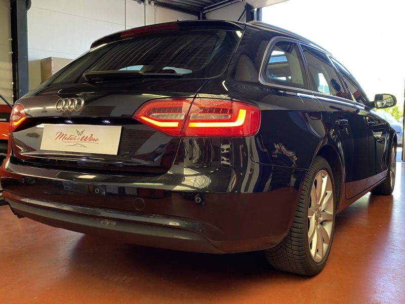 AUDI A4 B8  2012