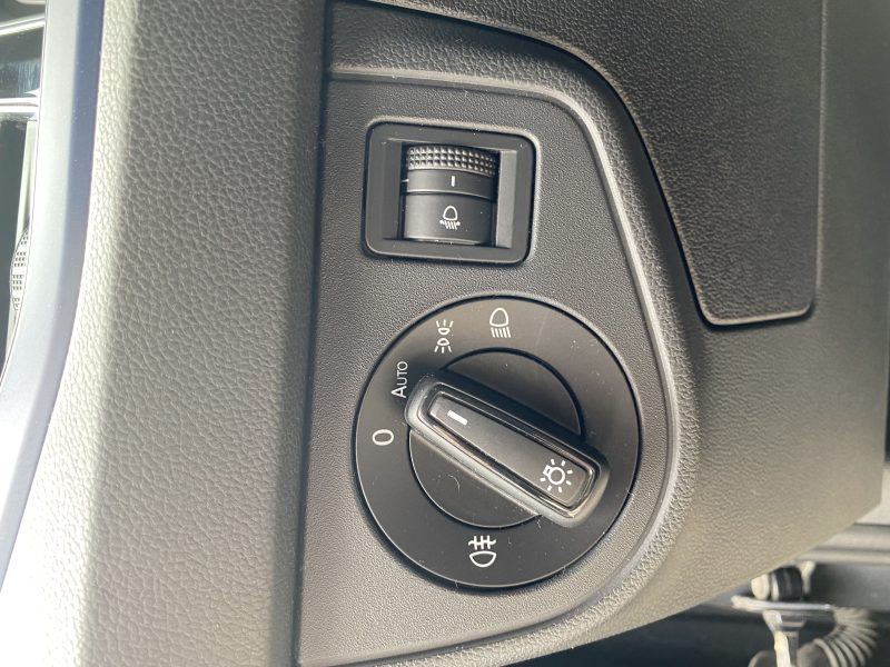 VOLKSWAGEN POLO VI 2021